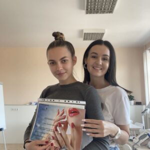 академия маникюра